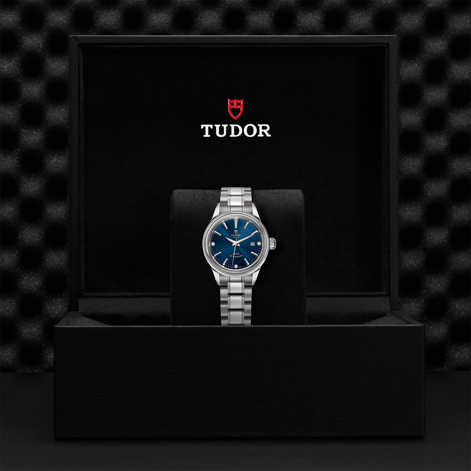 TUDOR Style - M12100-0013