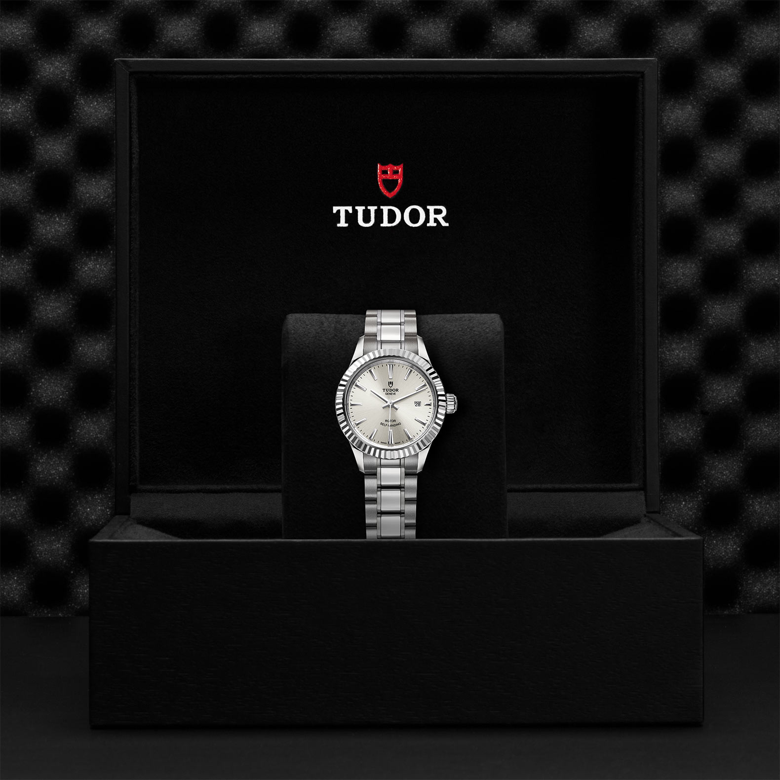 TUDOR Style - M12110-0001
