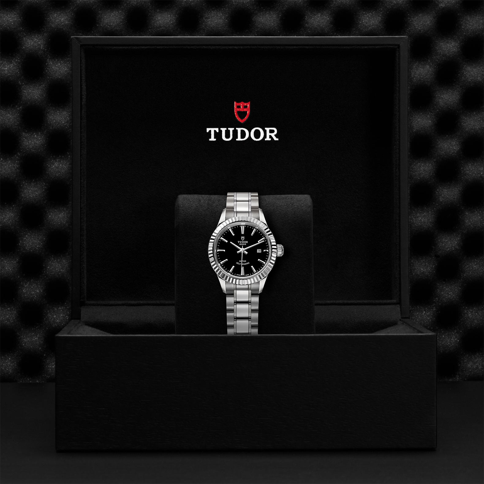 TUDOR Style - M12110-0003