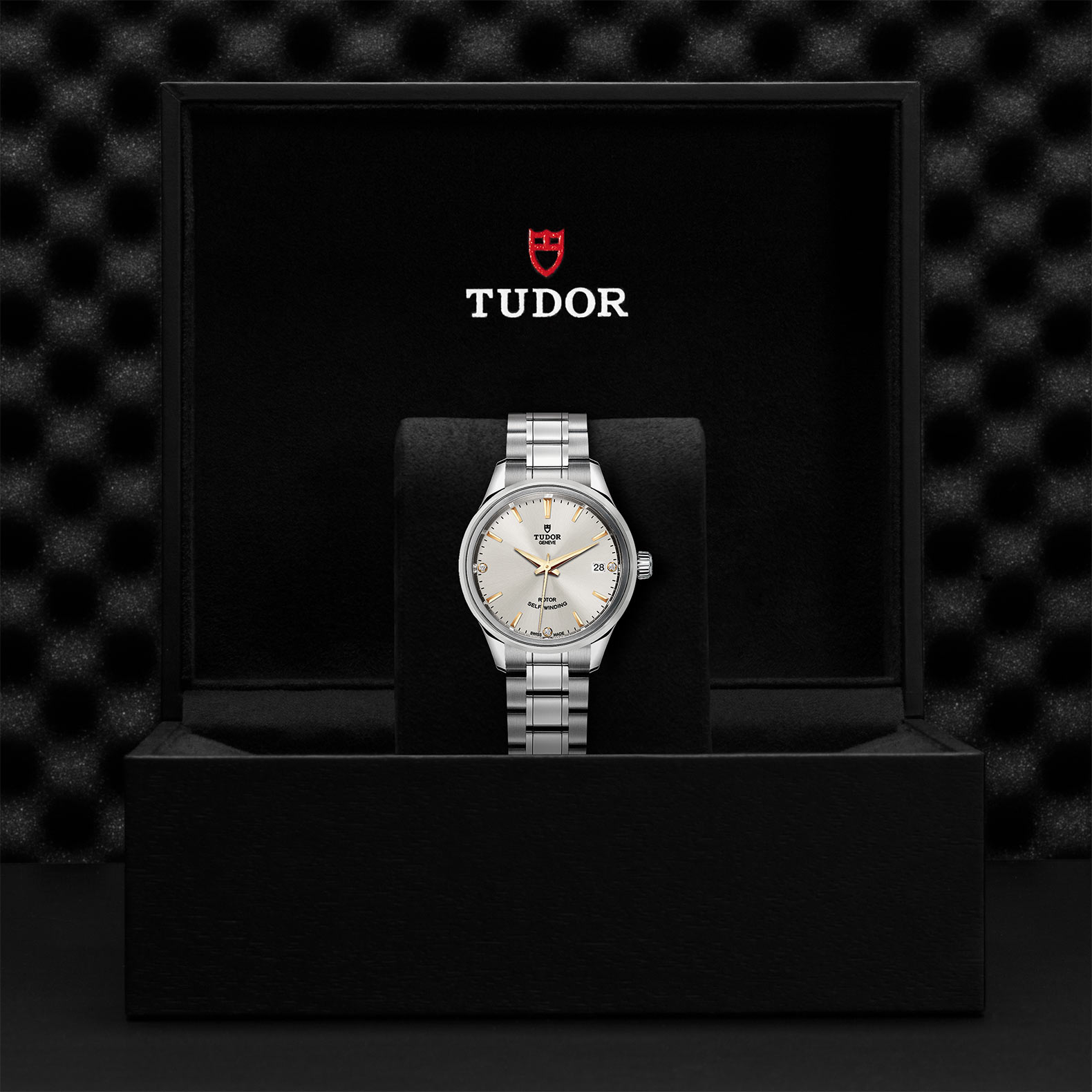 TUDOR Style - M12300-0019